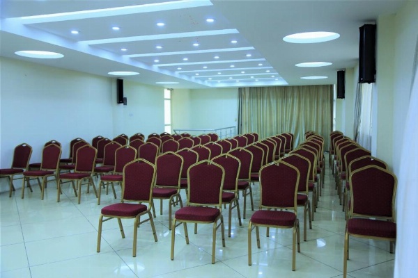 Blue Birds International Hotel image 10