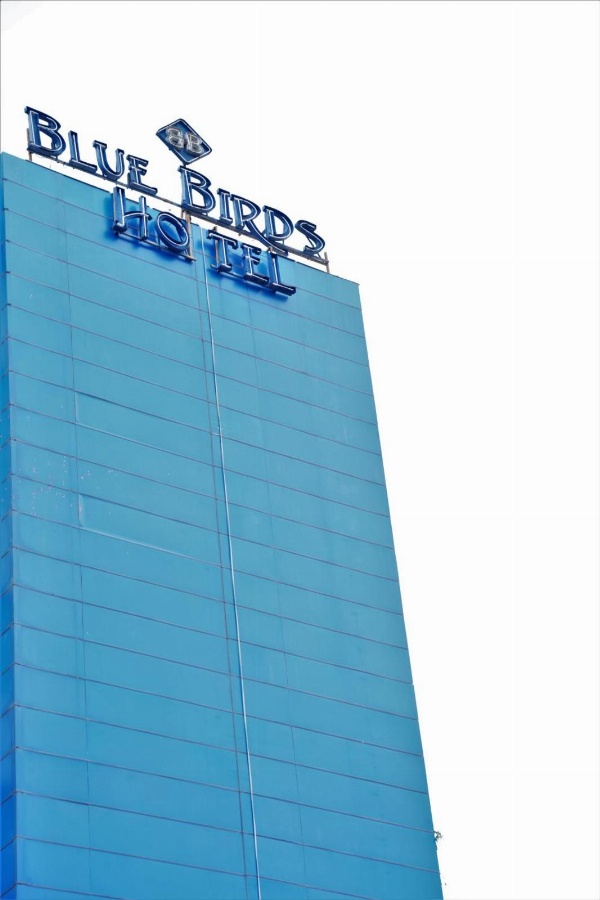 Blue Birds International Hotel image 2